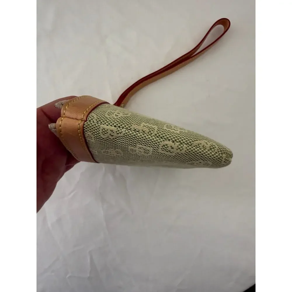 Dooney & Bourke Green Canvas Leather Wristlet Wallet Vintage Y2K Monogram